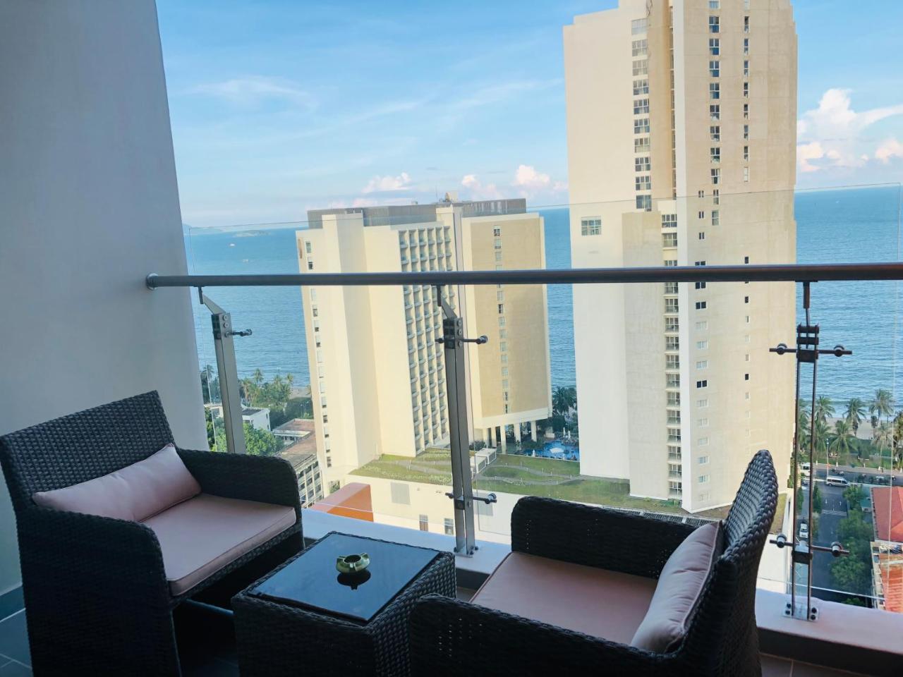 Atlantica Balcony Ocean View Serviced Apartment 芽庄 外观 照片